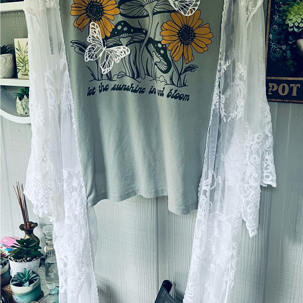 Floral Graphic Long Sleeve Tee - Gray